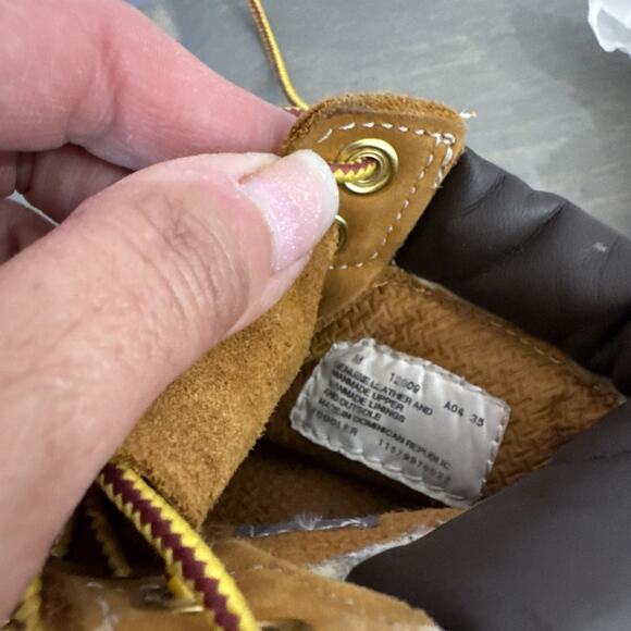 Timberland Classic Leather Boots Toddler Sz 6M Boys 6 Inch Boots - Picture 8 of 10